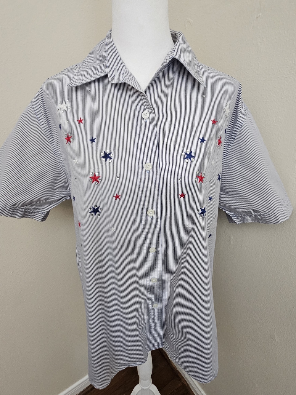 Quizz Again  Patriotic Embroidered Womens Shirt  Stars USA